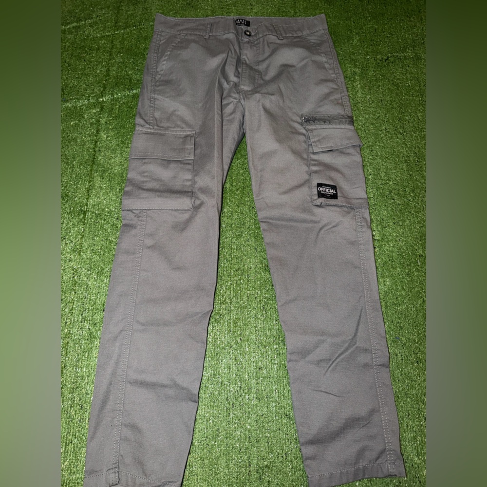 BooHoo Men's Cargo Pants in Gray